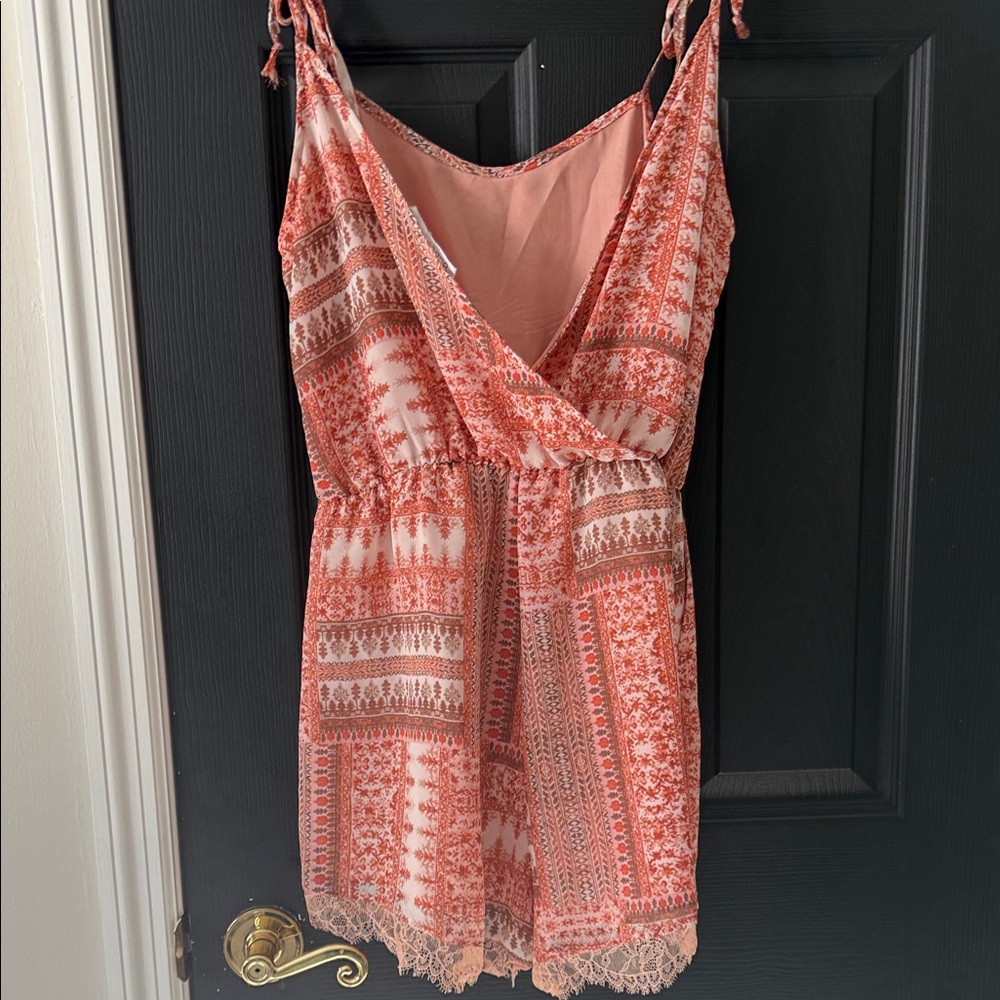 Bcbgeneration Coral Patterned Romper - image 3
